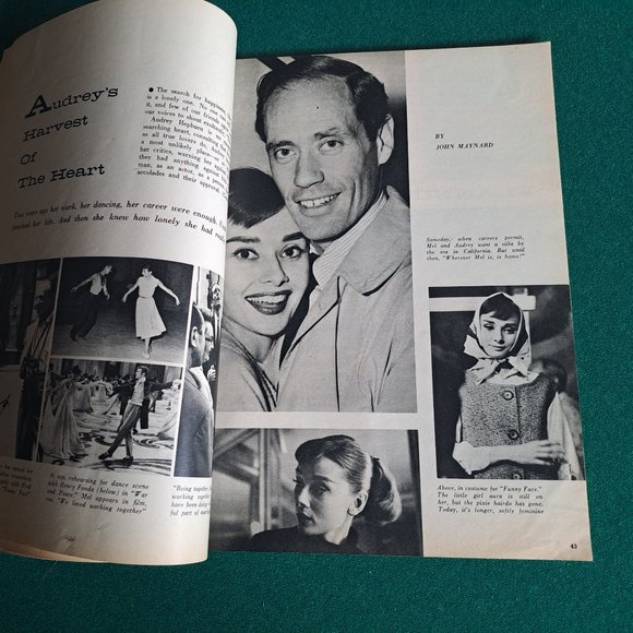 Vintage Sept 1956 Photoplay magazine, Alan Ladd on cover. - Picture 5 of 8